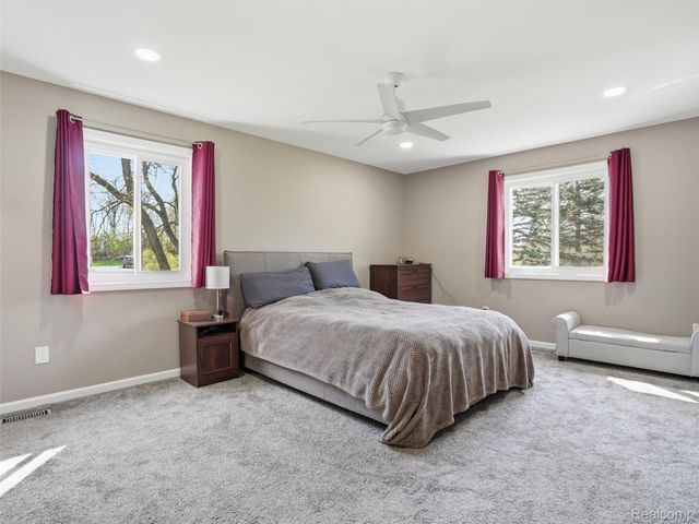 1848 Packer Road, Bloomfield Hills, MI 48302