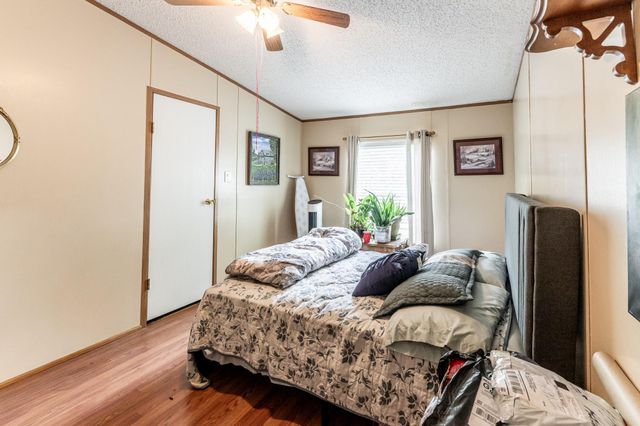 66 Horseshoe Lake Road, Huntsville, TX 77320