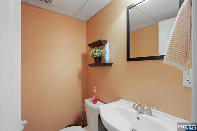 343 Maplewood Avenue, Clifton, NJ 07013