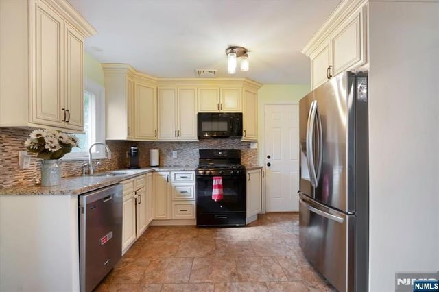 343 Maplewood Avenue, Clifton, NJ 07013