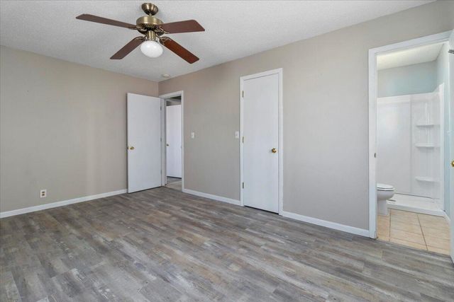 301 Luyster Street, Koshkonong, MO 65692