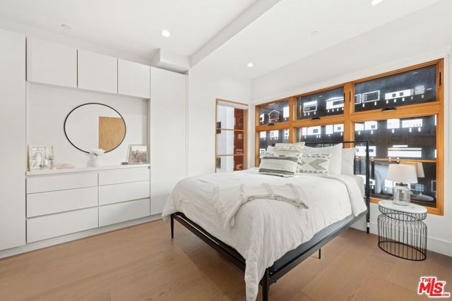 1035 N Vista Street, West Hollywood, CA 90046