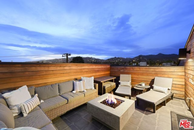 1035 N Vista Street, West Hollywood, CA 90046