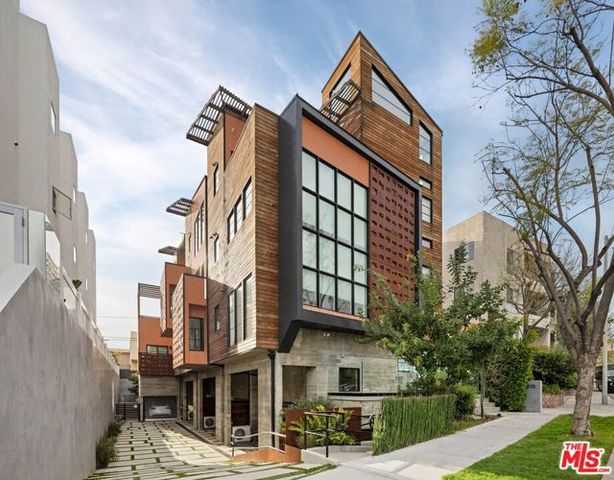 1035 N Vista Street, West Hollywood, CA 90046