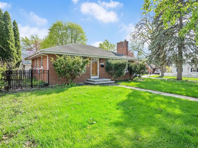 405 Greenfield Avenue, Glen Ellyn, IL 60137