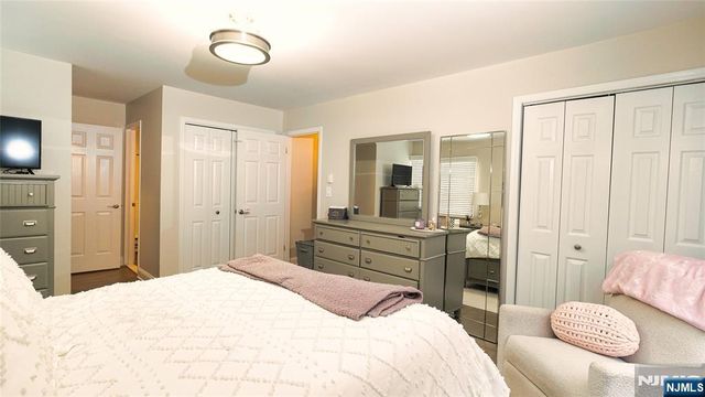 651 Riverside A7, Lyndhurst, NJ 07071