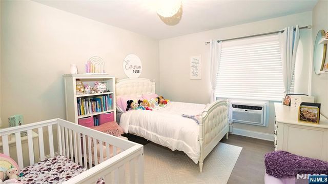 651 Riverside A7, Lyndhurst, NJ 07071