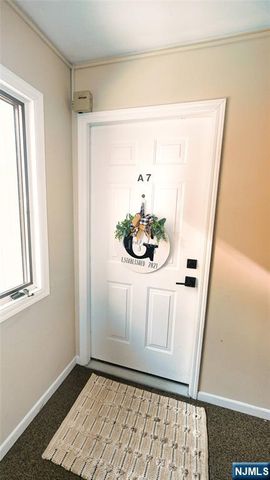 651 Riverside A7, Lyndhurst, NJ 07071