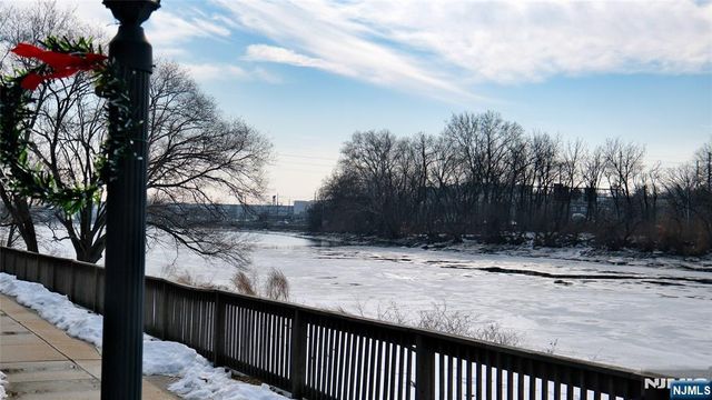 651 Riverside A7, Lyndhurst, NJ 07071