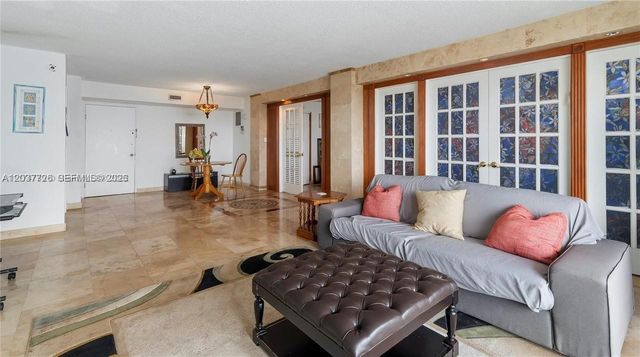 2841 NE 163rd Street 803, North Miami Beach, FL 33160