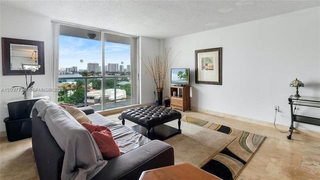 2841 NE 163rd Street 803, North Miami Beach, FL 33160