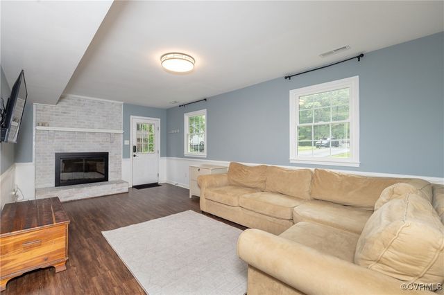 1700 Drifting Cir, Midlothian, VA 23113