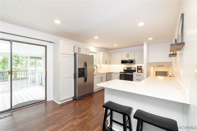1700 Drifting Cir, Midlothian, VA 23113