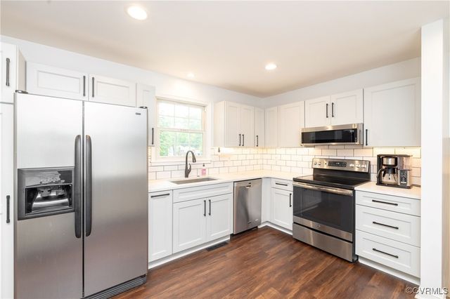 1700 Drifting Cir, Midlothian, VA 23113