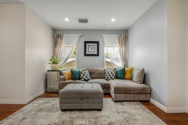 9304 FRANKLIN Street, Chatsworth, CA 91311