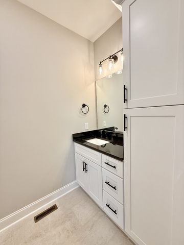 65 Misty Ln, Castalian Springs, TN 37031