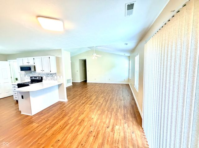 401 E New York Street, Fortville, IN 46040