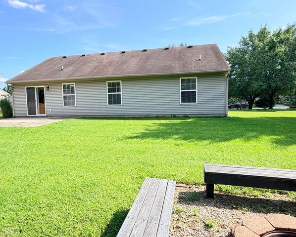 401 E New York Street, Fortville, IN 46040