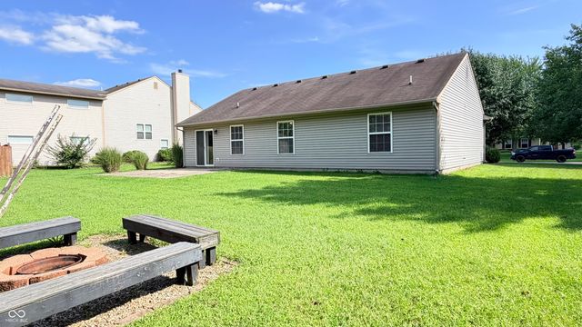 401 E New York Street, Fortville, IN 46040