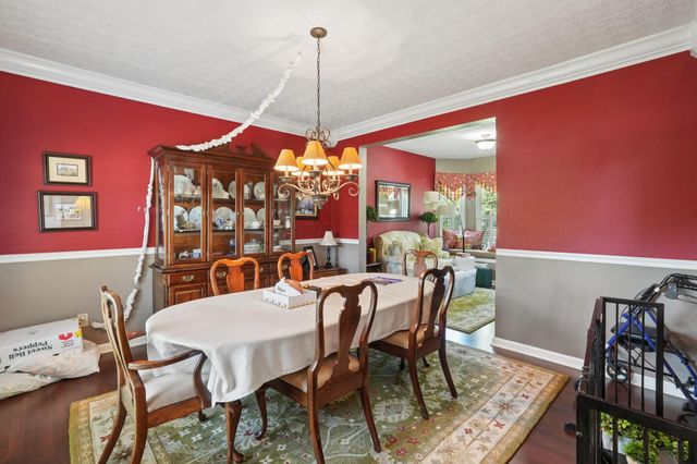 5628 Westbriar Drive, Hilliard, OH 43026