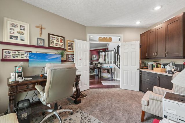 5628 Westbriar Drive, Hilliard, OH 43026