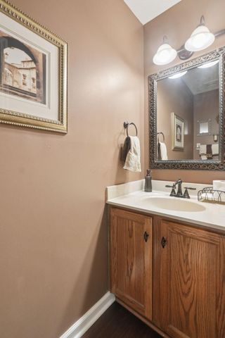 5628 Westbriar Drive, Hilliard, OH 43026