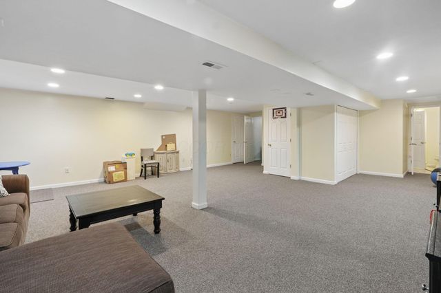 5628 Westbriar Drive, Hilliard, OH 43026