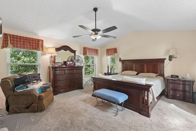 5628 Westbriar Drive, Hilliard, OH 43026