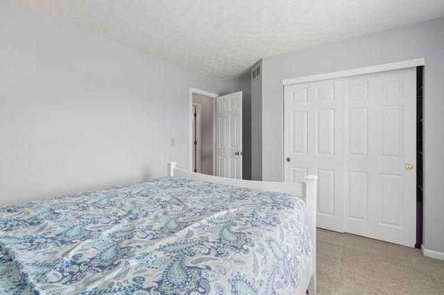 5628 Westbriar Drive, Hilliard, OH 43026