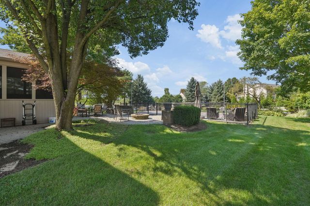 5628 Westbriar Drive, Hilliard, OH 43026
