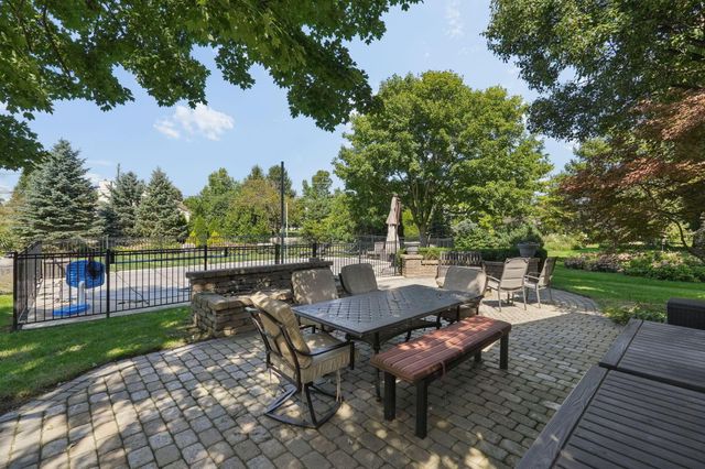 5628 Westbriar Drive, Hilliard, OH 43026