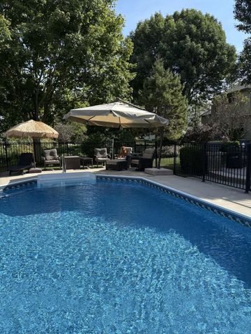 5628 Westbriar Drive, Hilliard, OH 43026
