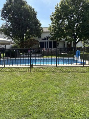 5628 Westbriar Drive, Hilliard, OH 43026