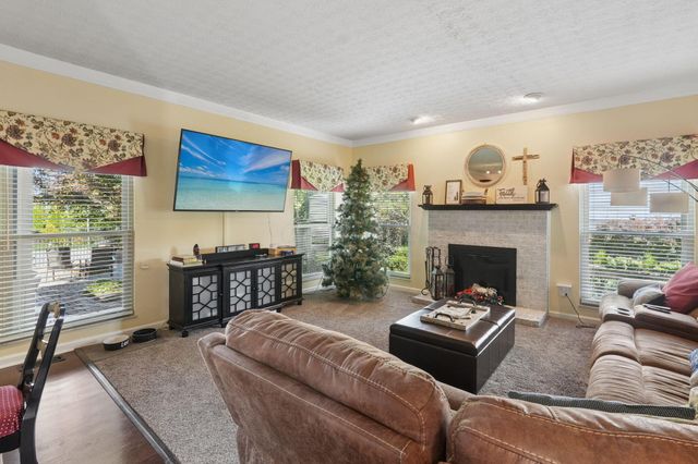5628 Westbriar Drive, Hilliard, OH 43026