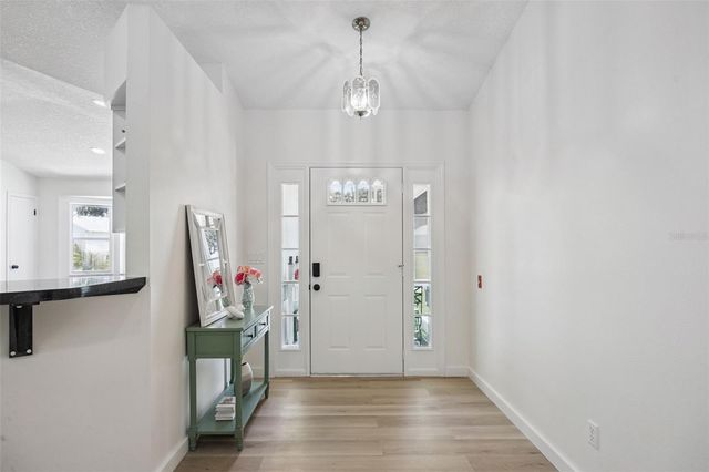 27138 RACQUET CIRCLE, Leesburg, FL 34748