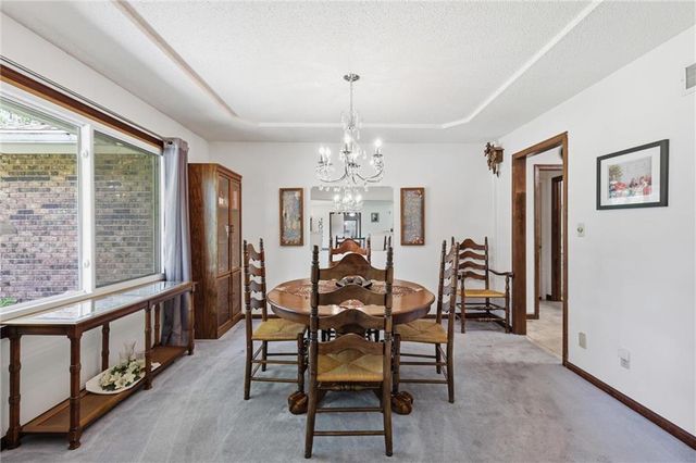 15960 Nall Avenue, Stilwell, KS 66085