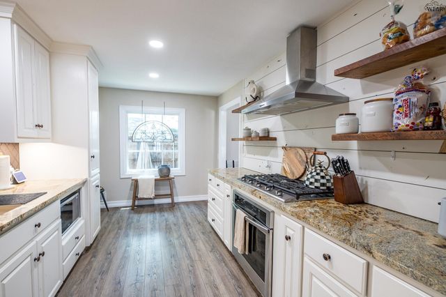 2413 LOU LANE, Wichita Falls, TX 76308
