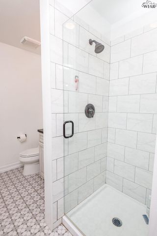 2413 LOU LANE, Wichita Falls, TX 76308