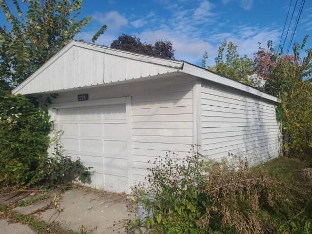4437 N 65th STREET, Milwaukee, WI 53218