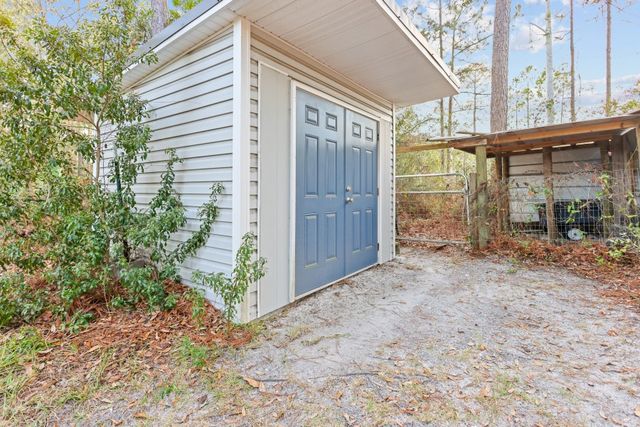 83 Barrington Drive, Jesup, GA 31545