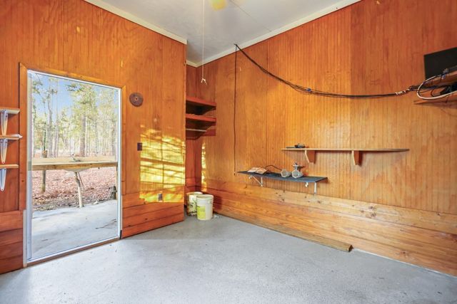 83 Barrington Drive, Jesup, GA 31545