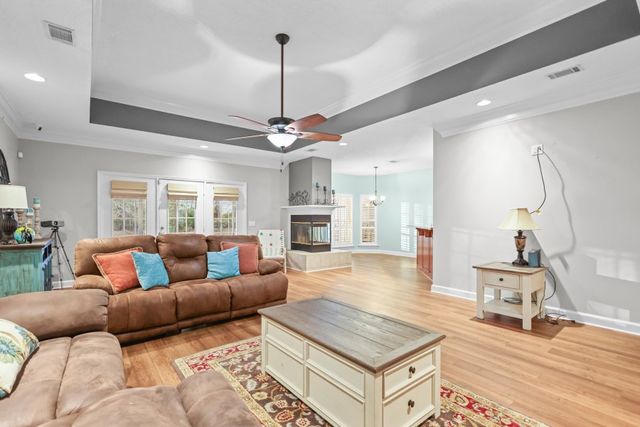 83 Barrington Drive, Jesup, GA 31545