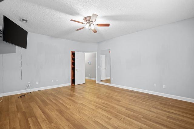 83 Barrington Drive, Jesup, GA 31545