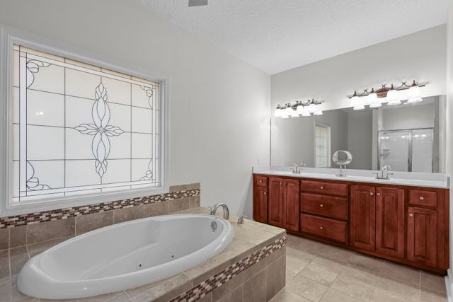 83 Barrington Drive, Jesup, GA 31545