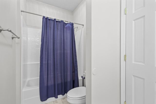 83 Barrington Drive, Jesup, GA 31545