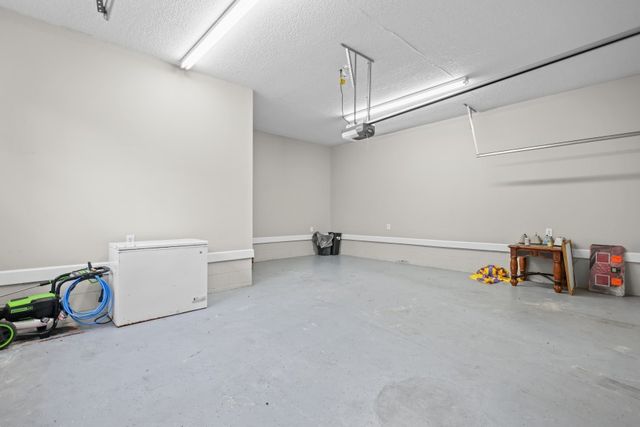 83 Barrington Drive, Jesup, GA 31545