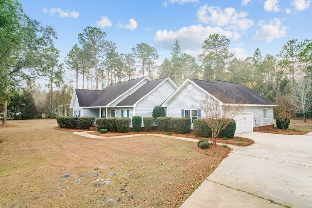 83 Barrington Drive, Jesup, GA 31545