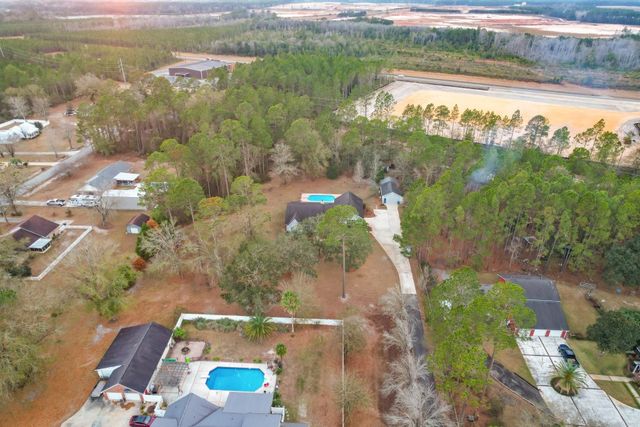 83 Barrington Drive, Jesup, GA 31545