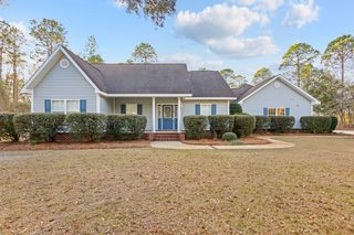 83 Barrington Drive, Jesup, GA 31545