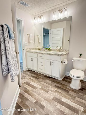 832 Majestic Avenue, Sebastian, FL 32958